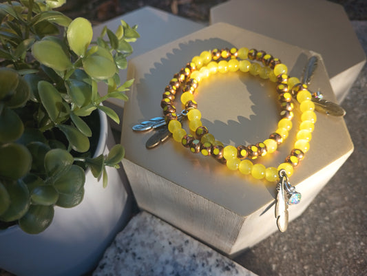 Yellow StarWaisted beaded bracelet