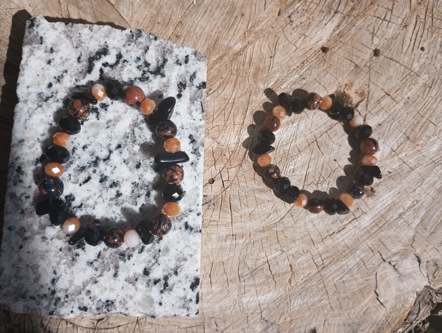 Stretch Beaded bracelet "Caramel Shadow"